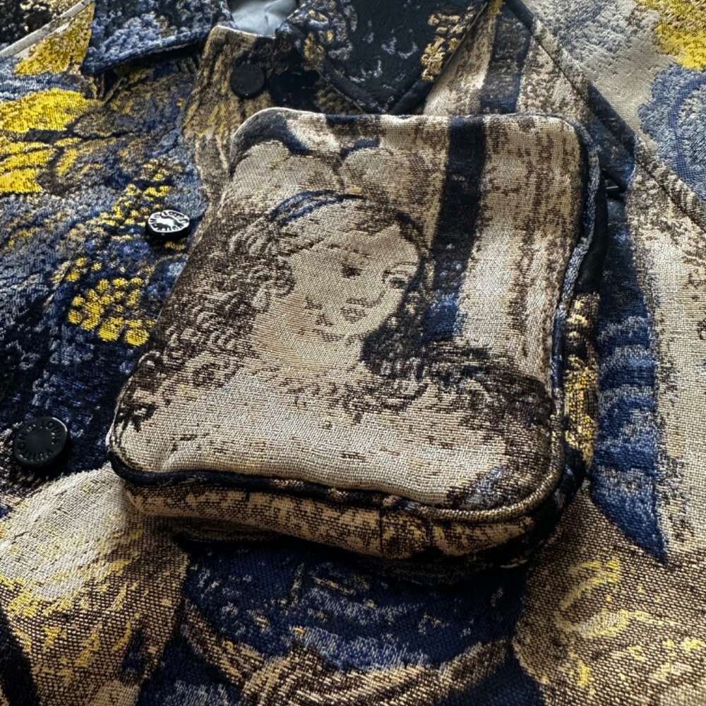 Louis Vuitton x Virgil Abloh - SS20 Tapestry Bomber - Picture 13 of 15
